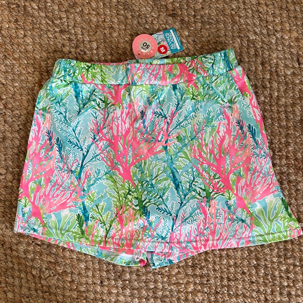 Women’s Alvin’s Island NWT swim skort medium